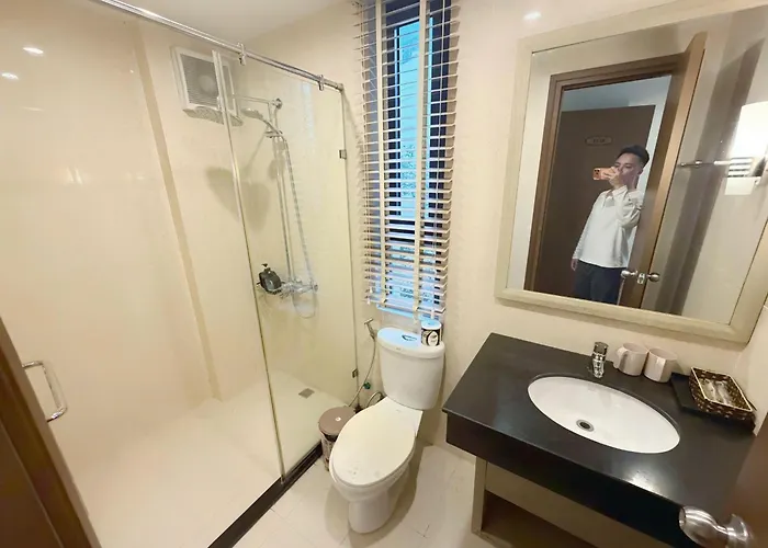 Chuoi 5 Phong Ngu Royal Lotus - Giap Bien Apartment *