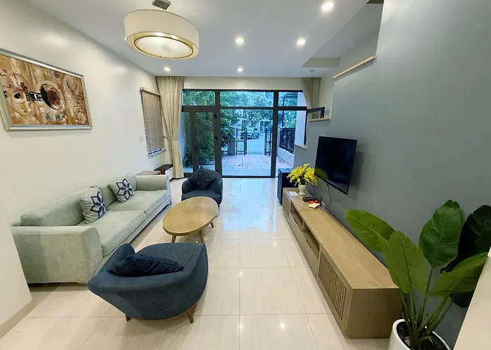 Chuoi 5 Phong Ngu Royal Lotus - Giap Bien Apartment Ha Long